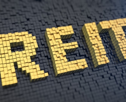 reit in yellow and black blocks_canstockphoto23713540 800x533
